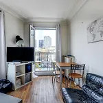 Caroline, F2 A Beaugrenelle